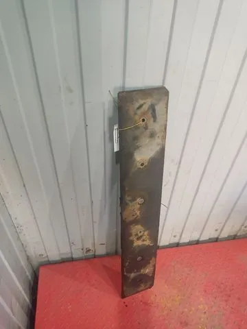 5000694613 RENAULT Крышка двигателя