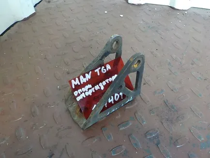 81417010077 MAN Опора амортизатора кабины