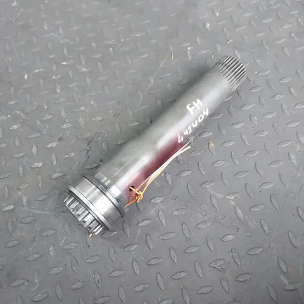 1653840 VOLVO Вал отбора мощности
