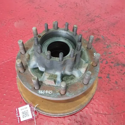 20567389 VOLVO Ступица задняя, Отсутствует