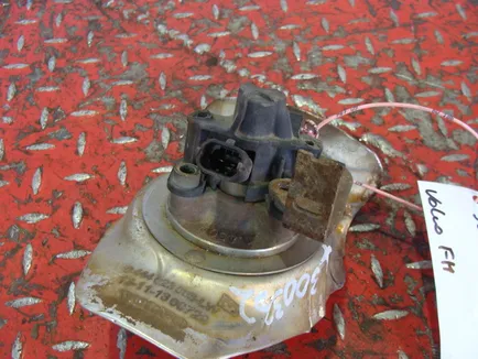 21574984 VOLVO Форсунка AdBlue
