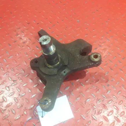 5801341544 IVECO Кулак поворотный левый