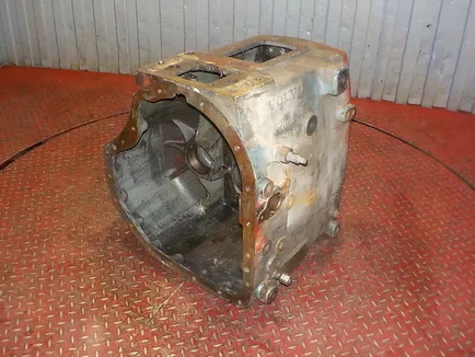 1654012 VOLVO Корпус КПП
