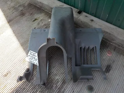 504017677 IVECO Кожух рулевой колонки