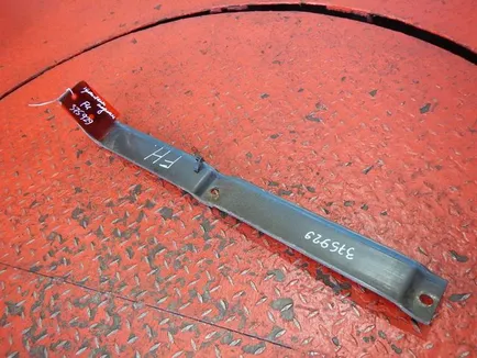 20525763 VOLVO Кронштейн подножки