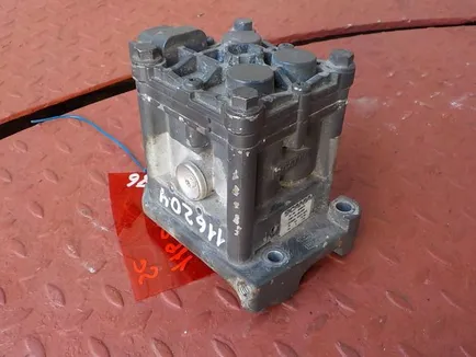 2021086 SCANIA Блок EGR