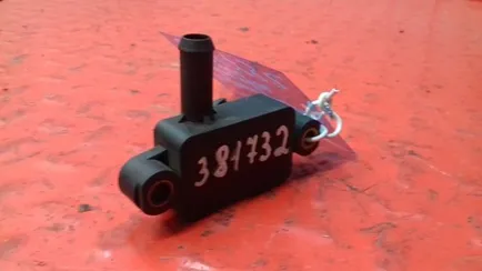 81274210248 MAN Датчик давления воздуха