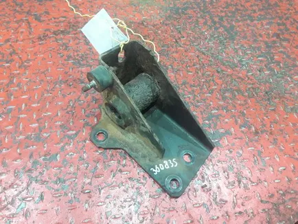 5010491314 RENAULT Кронштейн бампера правый
