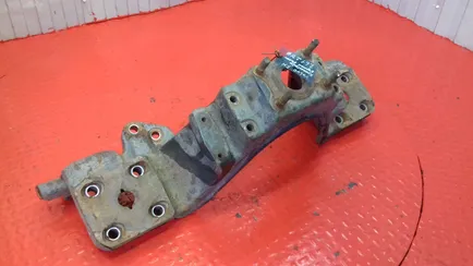 20508849 VOLVO Кронштейн задней балки