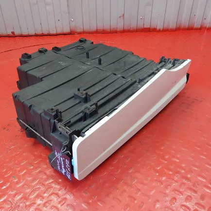 82874644 VOLVO Бардачок, Отсутствует