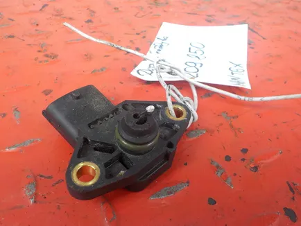 281002257 BOSCH Датчик наддува, Отсутствует