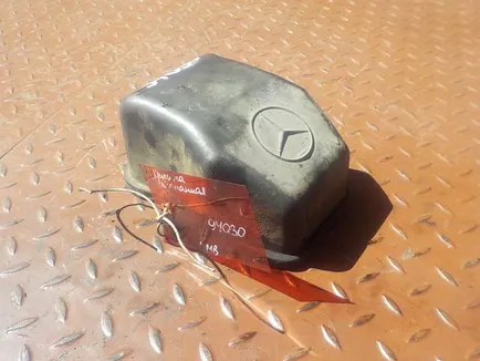 4570100130 MERCEDES Клапанная крышка