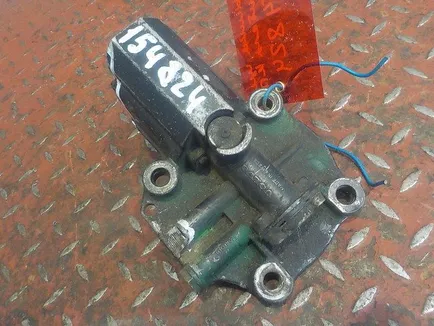 20514657 VOLVO Крышка цилиндра делителя