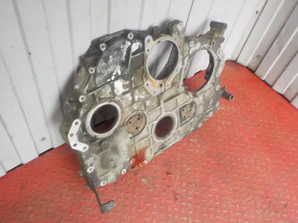 5600426828 RENAULT Крышка двигателя