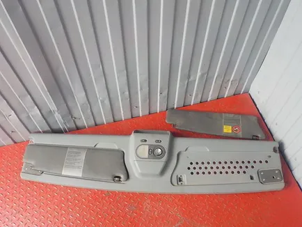3803693 IVECO Полка, Отсутствует
