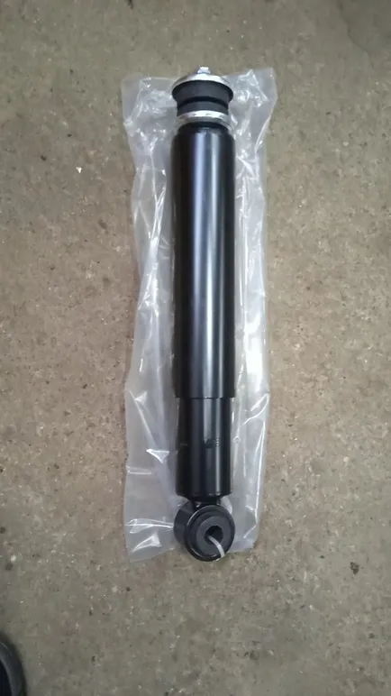 Z01053 ZENTPARTS Амортизатор кабины задний