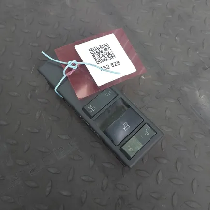 9605450913 MERCEDES Блок управления стеклоподъемника