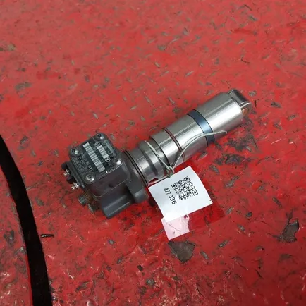 280748902 MERCEDES Насос UPEC