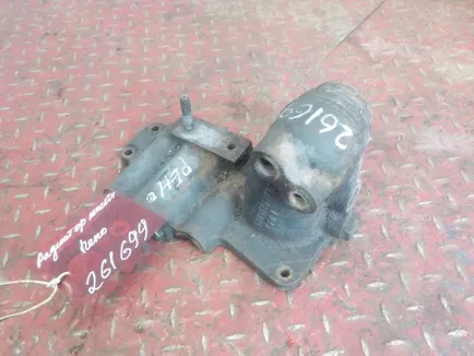 5600426679 RENAULT Крышка головки блока