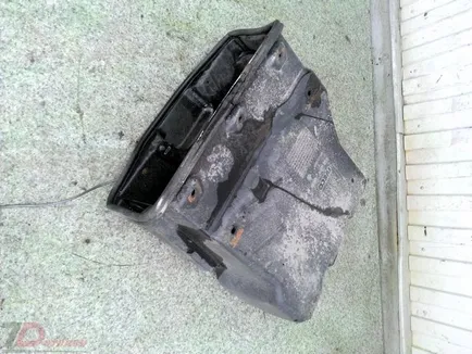 504009294 IVECO Бардачок