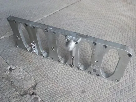 1747345 DAF Проставка поддона