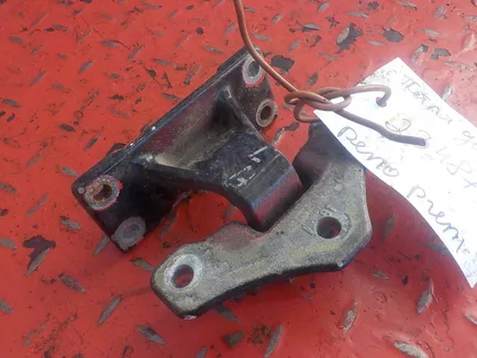 5010225929 RENAULT Петля двери