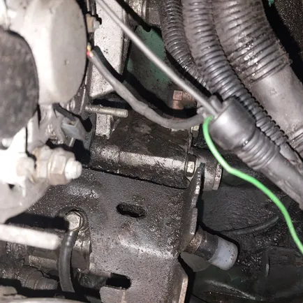 3172197 VOLVO Насос ГУР, Отсутствует