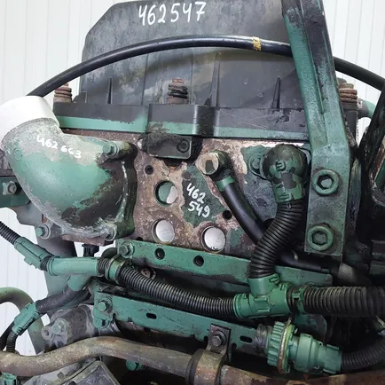 21582793 VOLVO Головка блока, Отсутствует