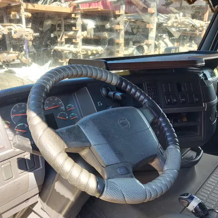 20562477 VOLVO Рулевое колесо