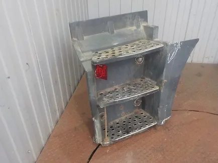 81615100225K BDR Корпус подножки верхний левый