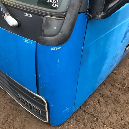 1619148 VOLVO Угол кабины левый, Отсутствует