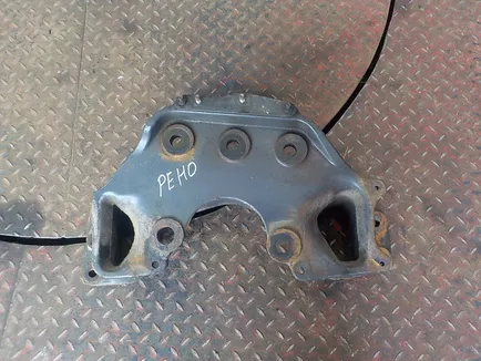 5010600237 RENAULT Кронштейн гидроусилителя