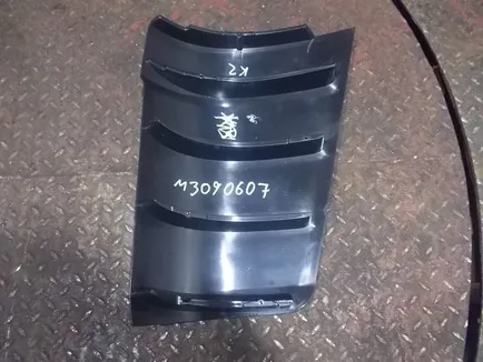 M3090607 MARSHALL Дефлектор кабины внутренняя часть правая