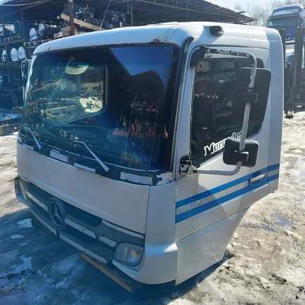 Кабина MERCEDES Дневная S, Отсутствует