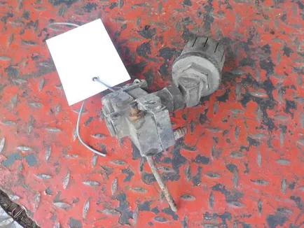 1626101 VOLVO Кран уровня пола