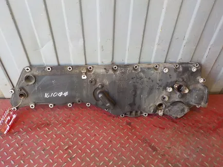 7421112050 RENAULT Крышка двигателя