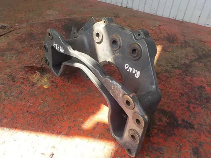 5010600237 RENAULT Кронштейн гидроусилителя
