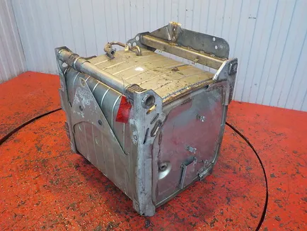 64900414 MERCEDES Глушитель основной
