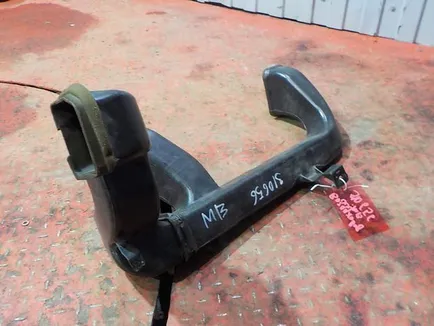 9438300044 MERCEDES Воздуховод