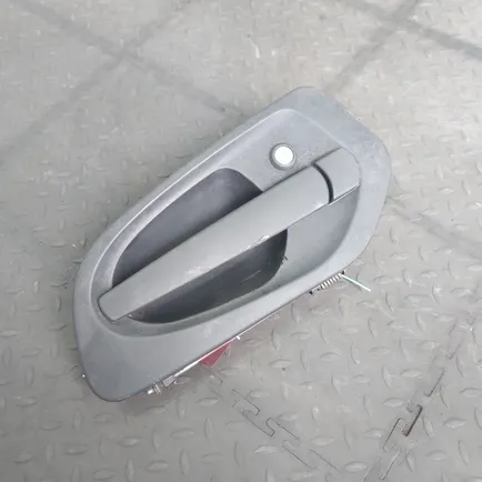 9607230609 MERCEDES Ручка двери наружная левая