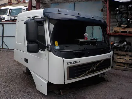 Кабина VOLVO Sleeper Cab, Отсутствует