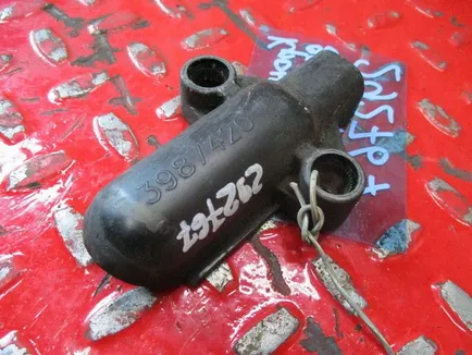 3987420 VOLVO Кронштейн датчика ABS, Отсутствует