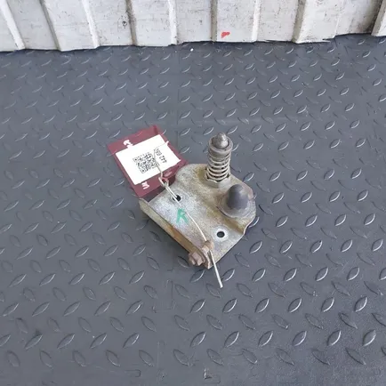 8144357 VOLVO Ответная часть замка капота