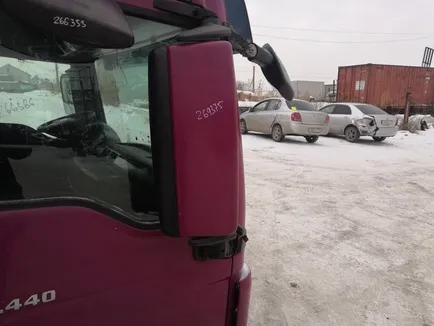 81637306531 MAN Зеркало правое