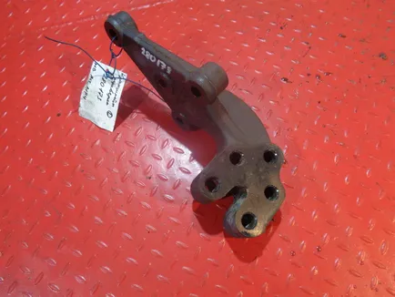 9603330703 MERCEDES Кронштейн траверсы левый