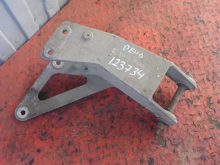 5010483017 RENAULT Кронштейн кабины задний