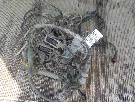 Электропроводка двигателя VOLVO