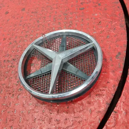 9418170116 MERCEDES Эмблема
