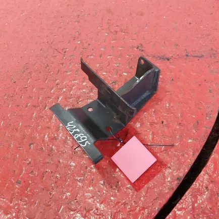 81517105501 MAN Кронштейн ресивера