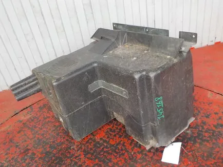 504014588 IVECO Бардачок